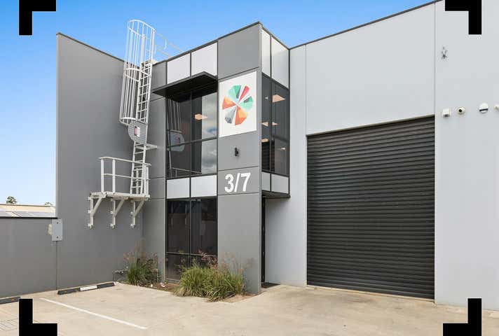 3/7 Corporate Boulevard Bayswater VIC 3153 - Image 1