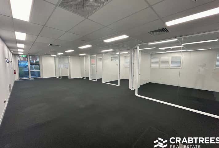 2/1 Hardner Road Mount Waverley VIC 3149 - Image 4