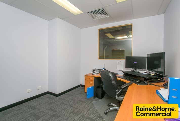 Unit 1 / 14 Niche Parade Wangara WA 6065 - Image 5