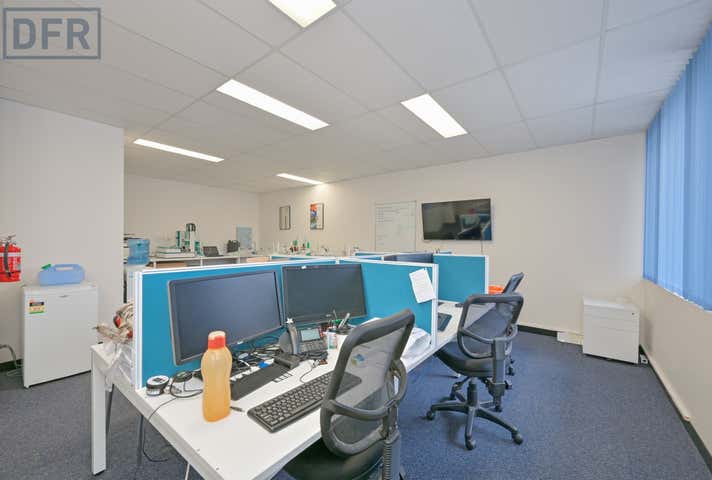 6/27 Tamara Drive Cockburn Central WA 6164 - Image 11