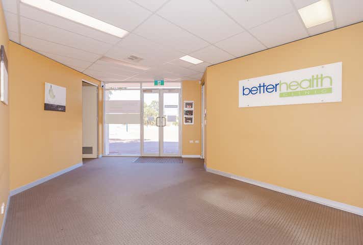 16/16 Hammersmith Court Joondalup WA 6027 - Image 4