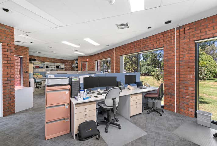 217 Blackburn Road Mount Waverley VIC 3149 - Image 8