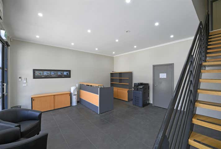 9/1498 Ferntree Gully Rd Knoxfield VIC 3180 - Image 2