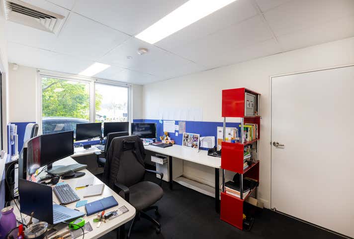 1/21 Taree Street Burleigh Heads QLD 4220 - Image 9