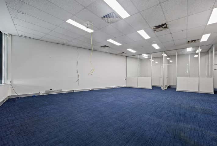 1/85 Salmon Street Port Melbourne VIC 3207 - Image 6