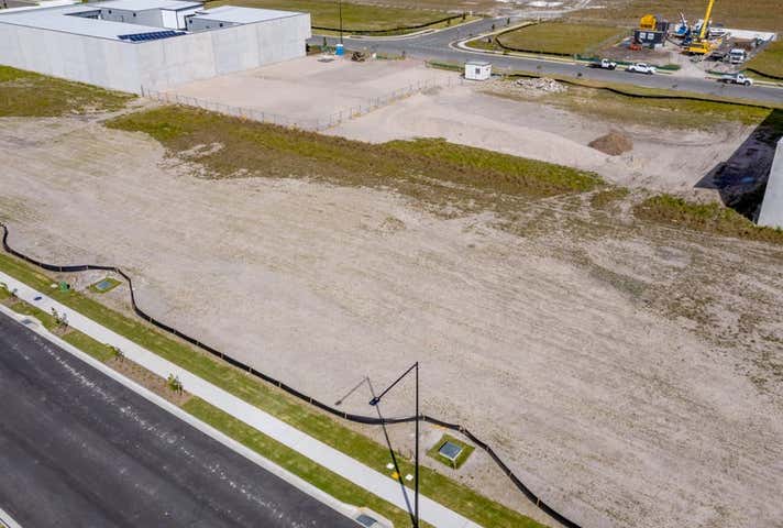 2/8 Strong Street Baringa QLD 4551 - Image 6