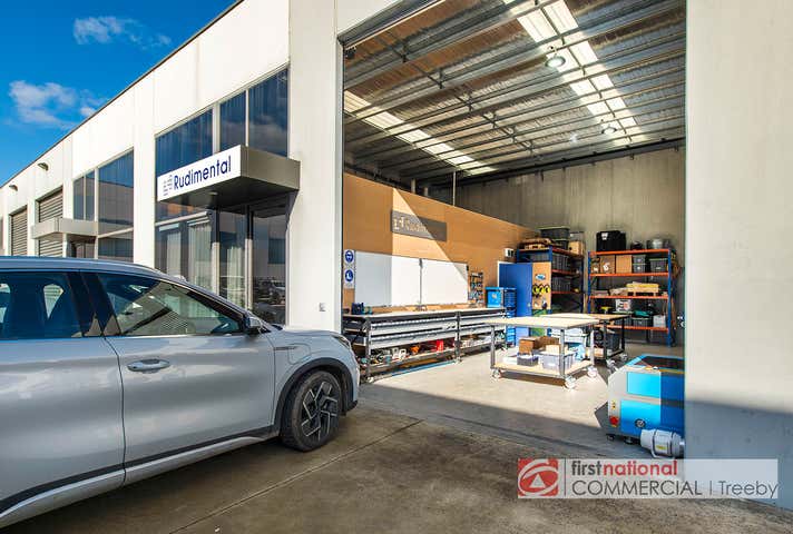 12 Tesmar Circuit Chirnside Park VIC 3116 - Image 9