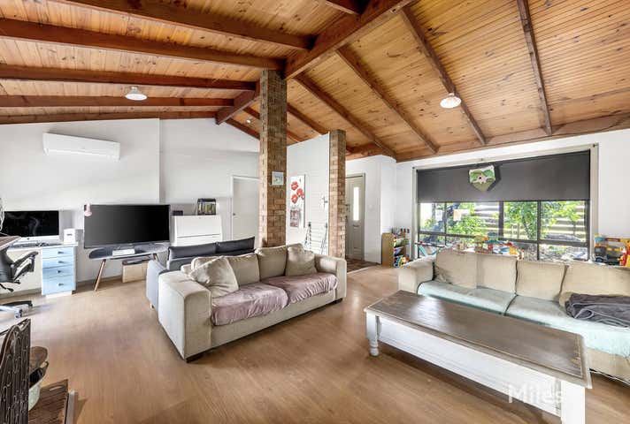 2 Laurel Street Whittlesea VIC 3757 - Image 4