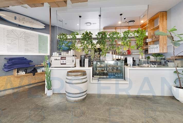 7/110 Marine Parade Coolangatta QLD 4225 - Image 4