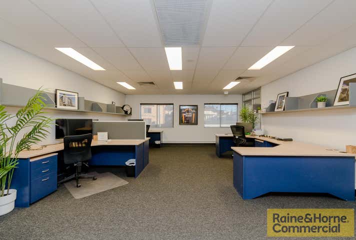 3/235 Stafford Road Stafford QLD 4053 - Image 2