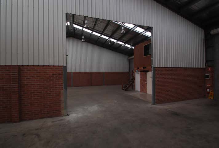 4 Doyle Avenue Unanderra NSW 2526 - Image 7