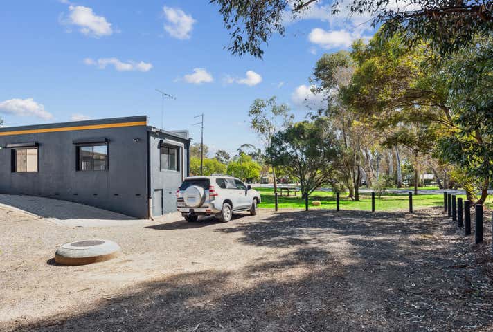 73 High Street Kangaroo Flat VIC 3555 - Image 6