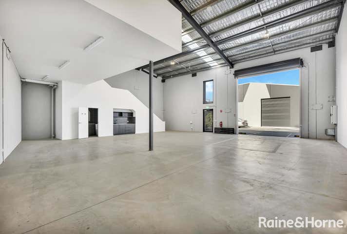 11/2 Warehouse Circuit Yatala QLD 4207 - Image 8