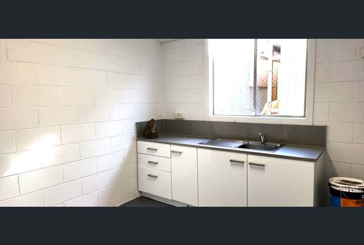 4A1, 50 Currumbin Creek Road Currumbin Waters QLD 4223 - Image 8