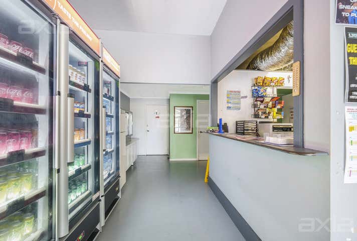 13 Sunlight Drive Port Kennedy WA 6172 - Image 12