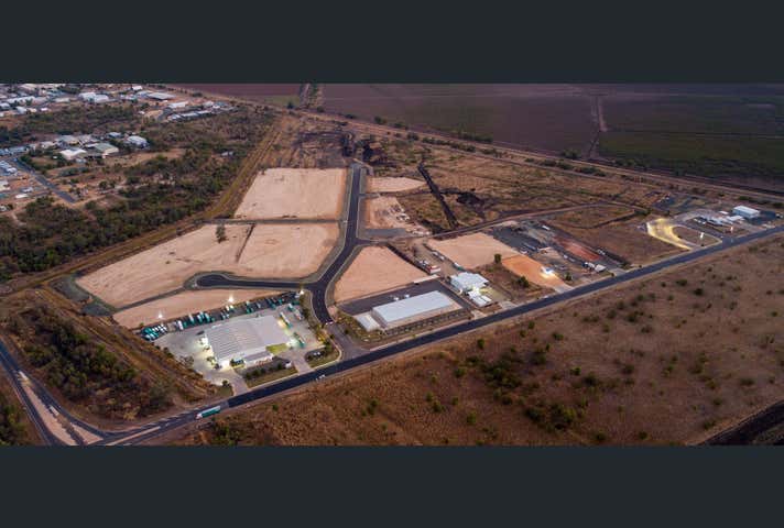 Commercial Real Estate Property For Sale In Emerald Qld 4720