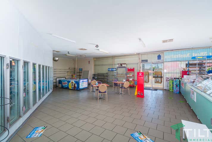 1/318 Yangebup Road Yangebup WA 6164 - Image 12