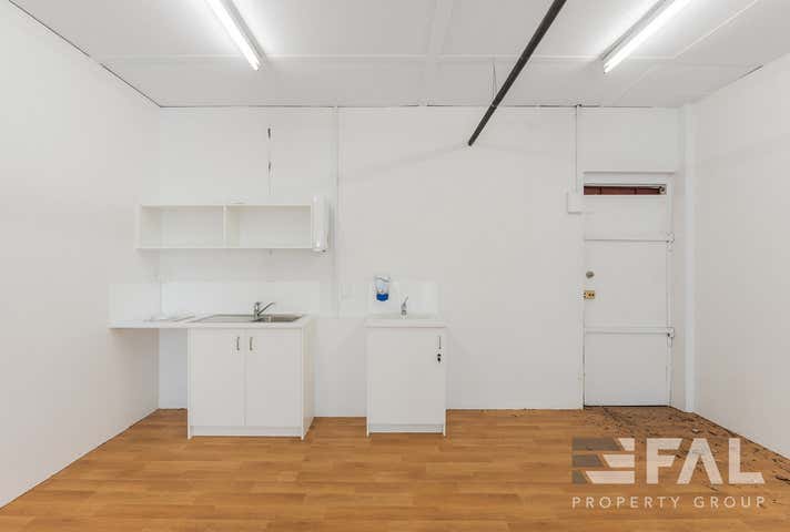 Twin Parks Shopping Centre, Unit 8, 1534 Wynnum Road Tingalpa QLD 4173 - Image 2