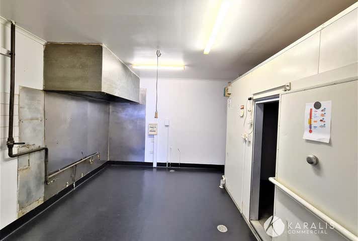 302 Logan Road Stones Corner QLD 4120 - Image 2