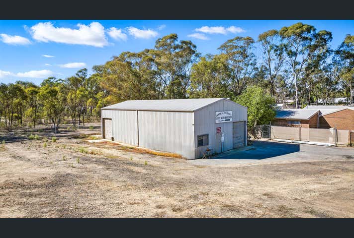 16 Fairview Road Kangaroo Flat VIC 3555 - Image 4