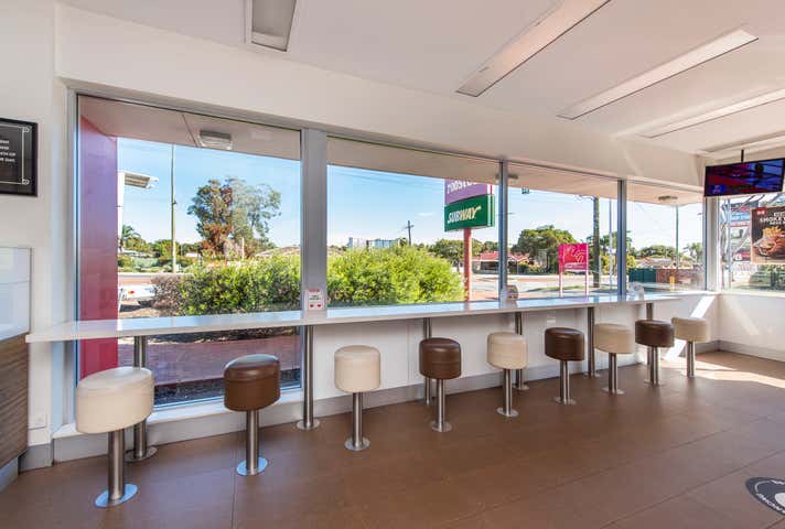 60 Hale Road Forrestfield WA 6058 - Image 8