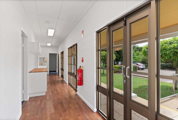 Suite 5, 12-16 Fulham Road Pimlico QLD 4812 - Image 7