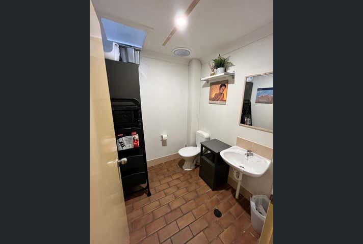 2/256 Argyle Street Moss Vale NSW 2577 - Image 10