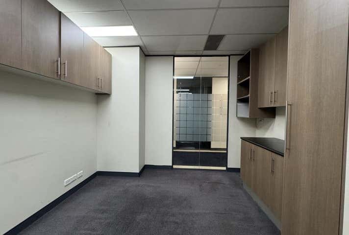 Level 6 Suite 6, 402 Chapel Rd Bankstown NSW 2200 - Image 7