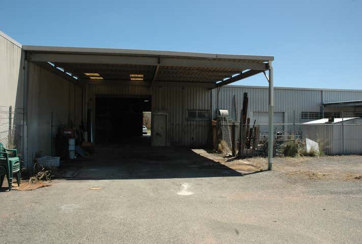 13/25 Hanson Street Maddington WA 6109 - Image 4