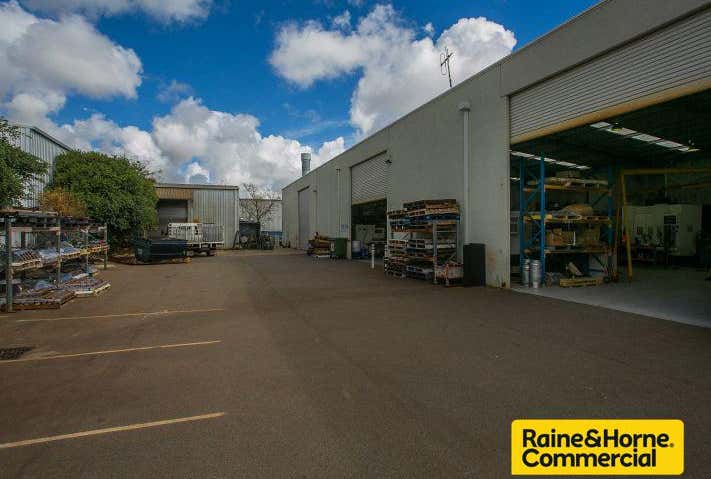 60 Paramount Drive Wangara WA 6065 - Image 4