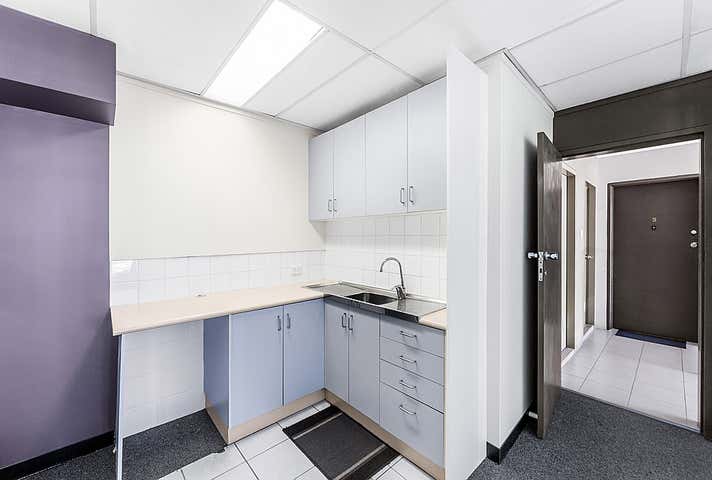 4/55 McDougall Street Milton QLD 4064 - Image 6