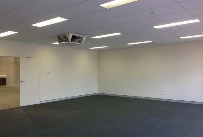 7/253 Gnangara Rd Wangara WA 6065 - Image 6