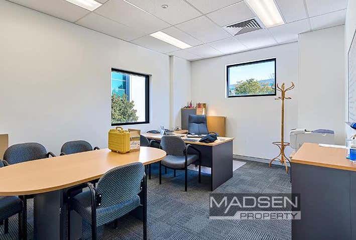 3/45 Brandl Street Eight Mile Plains QLD 4113 - Image 8