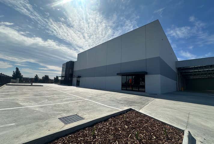 1/94 Willandra Drive Epping VIC 3076 - Image 3