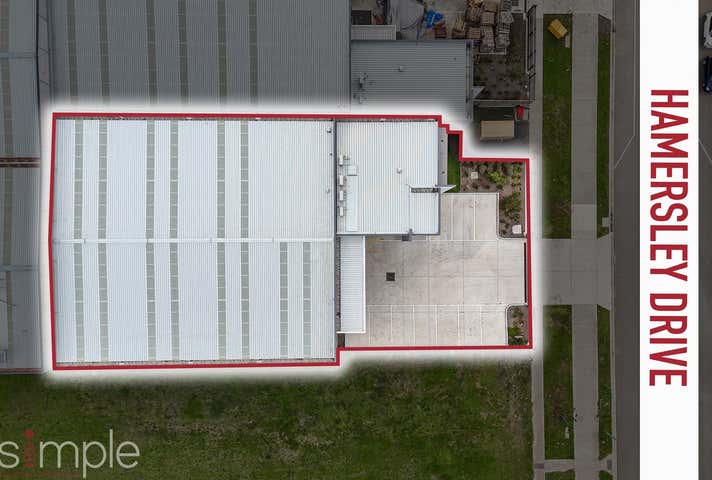 7 Hamersley Drive Clyde North VIC 3978 - Image 2