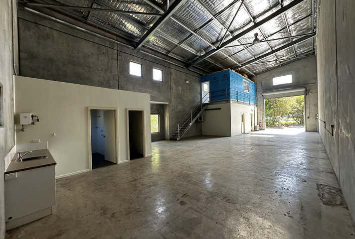 1/24 Strathmore Road Caves Beach NSW 2281 - Image 1