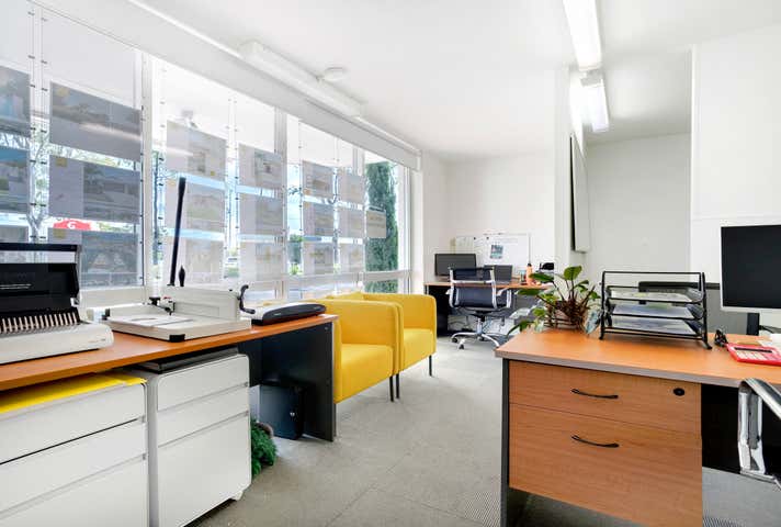 1&2, 30 Ferguson Avenue Bongaree QLD 4507 - Image 6