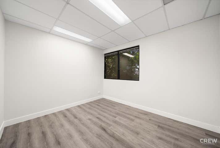 109 Upton Street Bundall QLD 4217 - Image 15