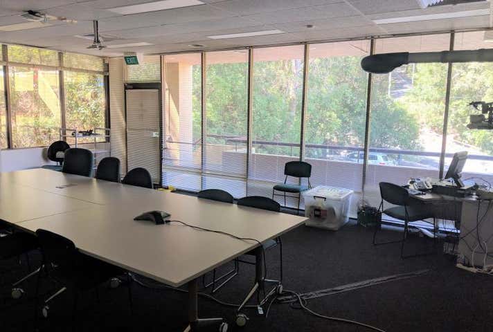 Suite 38, 207 Albany Street North Gosford NSW 2250 - Image 2