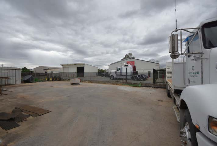 3/905 Metry Street Albury NSW 2640 - Image 4