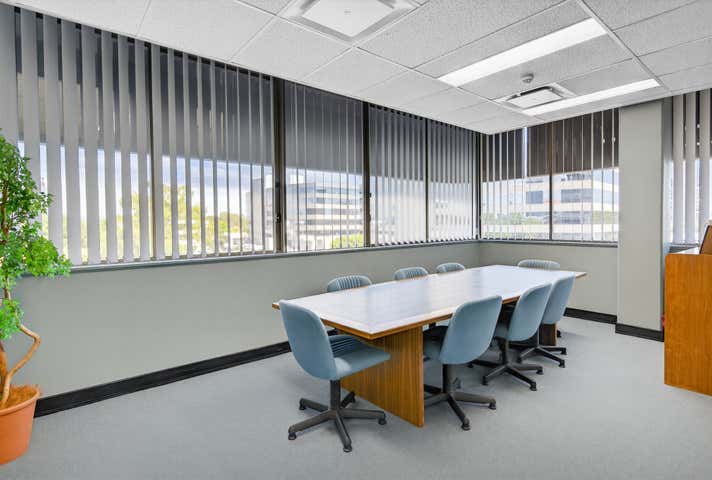 11/142 Bundall Road Bundall QLD 4217 - Image 11