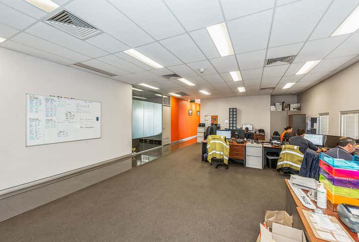 881 Abernethy Road Forrestfield WA 6058 - Image 10