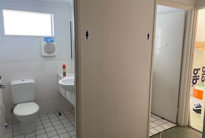 29 Shields St Cairns City QLD 4870 - Image 11