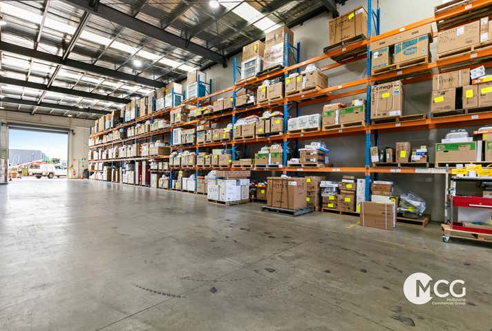 1/17 Linmax Court Point Cook VIC 3030 - Image 10