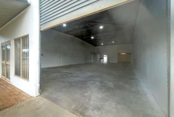 29 Gingin Brook Road Gingin WA 6503 - Image 4