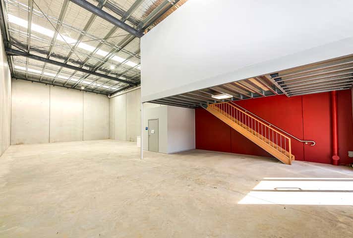 5/11 FRIARS ROAD Moorabbin VIC 3189 - Image 3