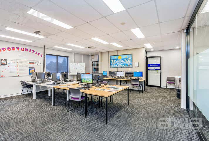 1/3 Bookham Street Morley WA 6062 - Image 10