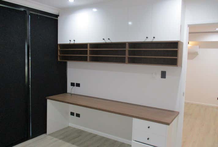 4/4-16 Tingira Street Portsmith QLD 4870 - Image 8