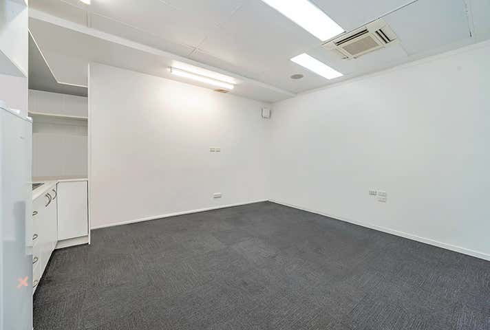 1/259-261 Charters Towers Road Mysterton QLD 4812 - Image 8