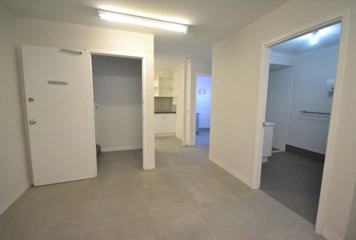 32 Stiles Avenue Burswood WA 6100 - Image 16